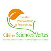 Logo de la Cité des Sciences Vertes, avec inscription sur la formation et l'apprentissage.